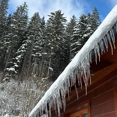 Lodge Areal Leskova *