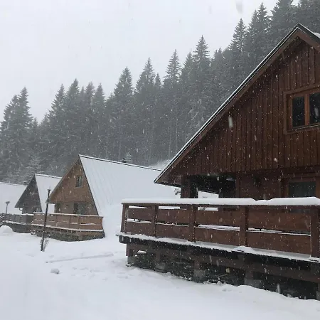 Areál Lesková Lodge