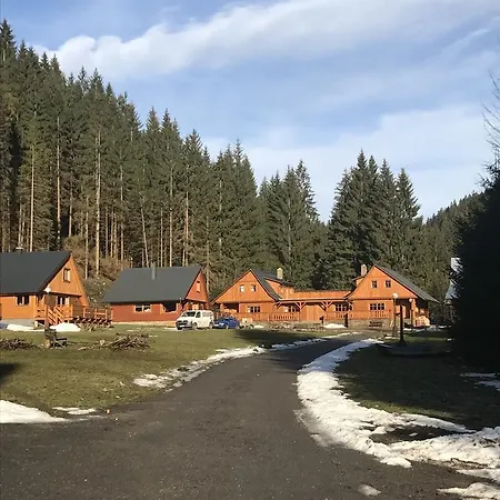 Areál Lesková Lodge *