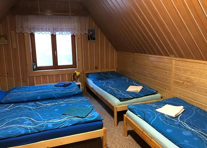 山林小屋 Areal Leskova